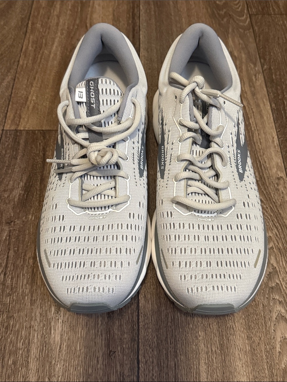 Brooks Men's Running Shoes Ghost 13 - Light Gray and Dark Gray Size 12